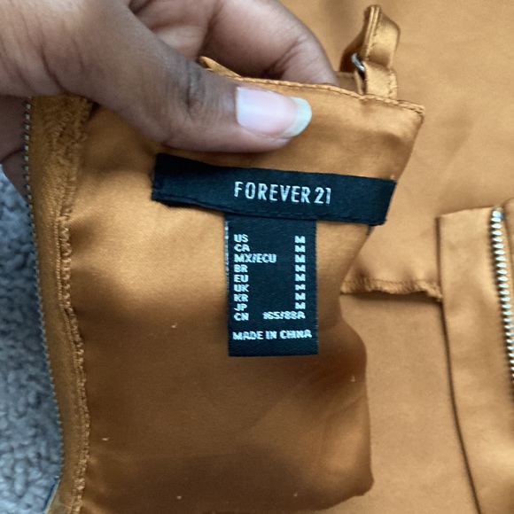 Forever 21 mustard shiny crop v cut top with adjustable straps - Picture 5 of 6